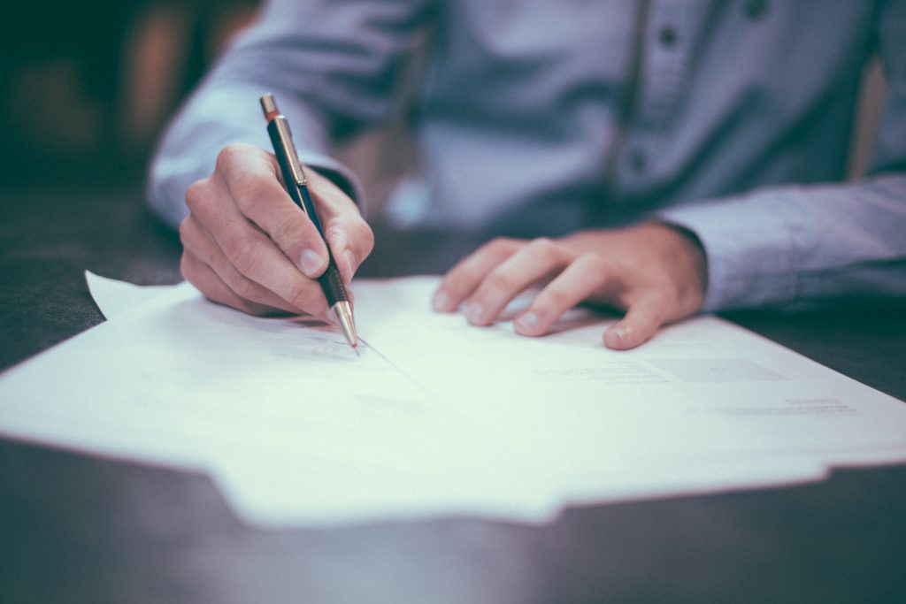 Consulta Gratuita con los Mejores Abogados Para Proceso de una Demanda por Lesiones en un Accidente, Responsable de Accidente y Lesiones Cercas de Mí en La Puente California
